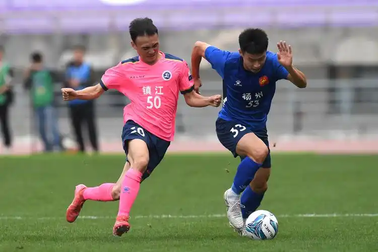 欧联杯：法兰克福 VS 利物浦